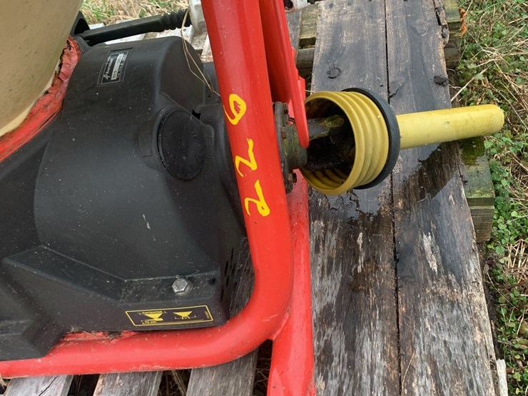 granular-spreader-image-2