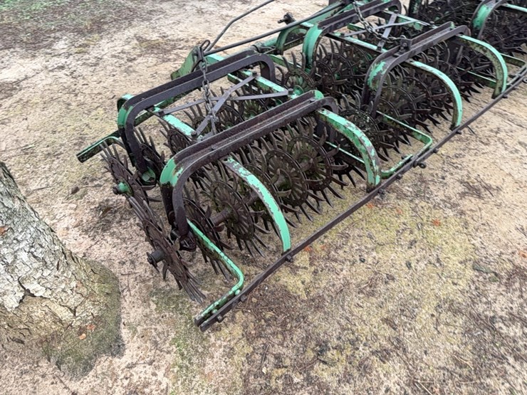john-deere-3pt.-4-section-rolling-pecker-hoe-approximately-12-ft.-image-9