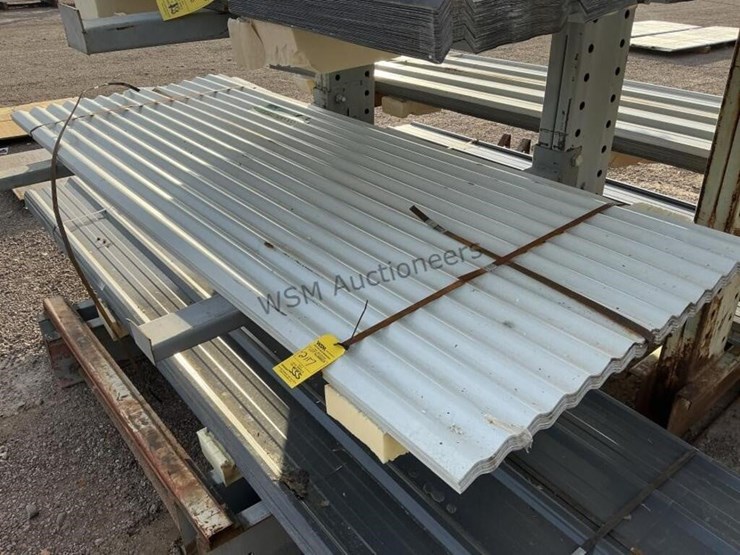 (70)-3ft-x-8ft-white-metal-roof-wall-panels-image-1