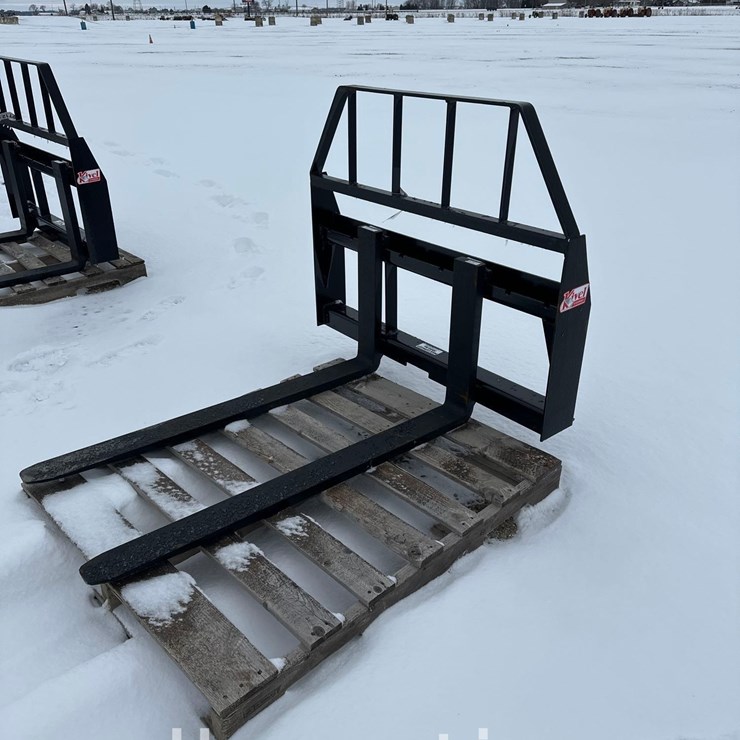 2713 -  3500# - 48" COMPACT FORK ATTACHMENT