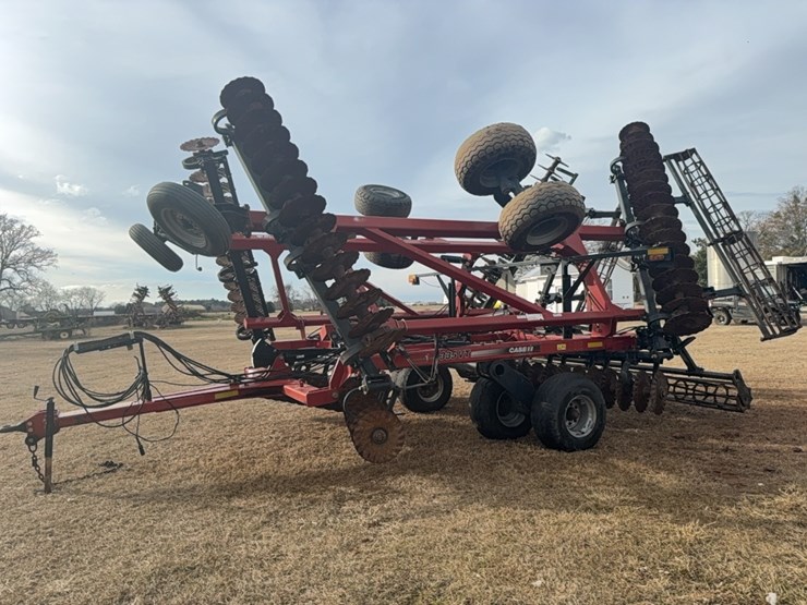 2015-case-ih-2015-image-42