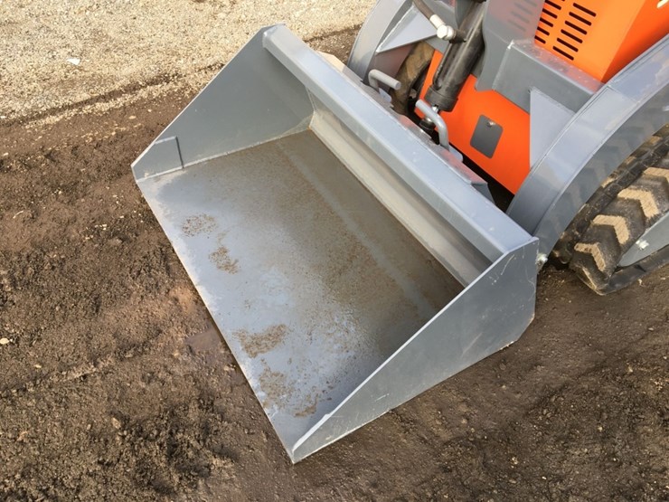 unused-hurricane-stand-on-compact-track-loader,-image-8