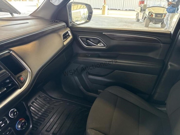 chevrolet-tahoe-image-19