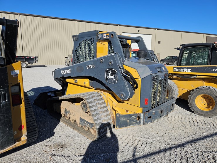 2020-deere-333g-image-16