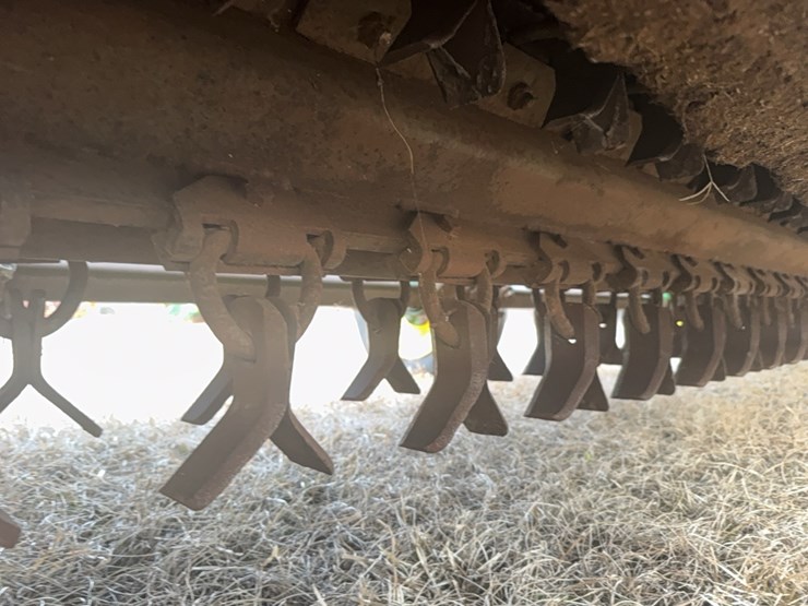 john-deere-520-image-22