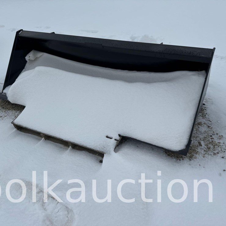 2686 - 78" SKID STEER BUCKET