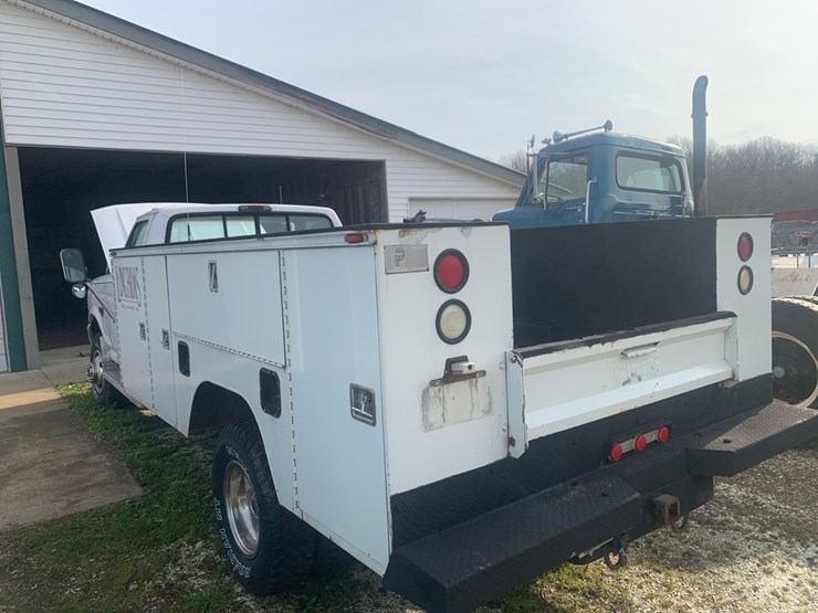 1995-ford-f350-xlt-image-4