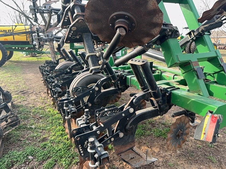 unverferth-ripper-stripper-image-20