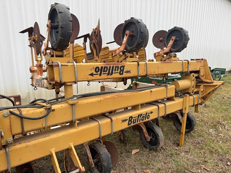 buffalo-6300-image-40