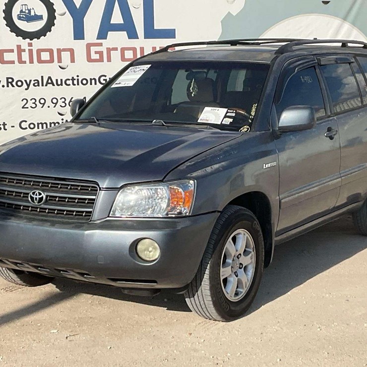 2001 TOYOTA HIGHLANDER