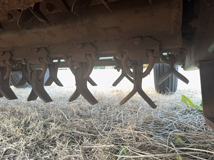 john-deere-520-image-27