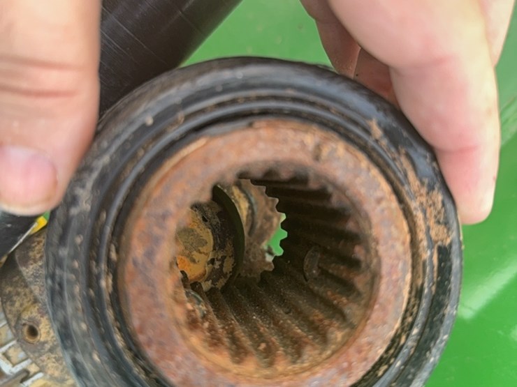 john-deere-520-image-17