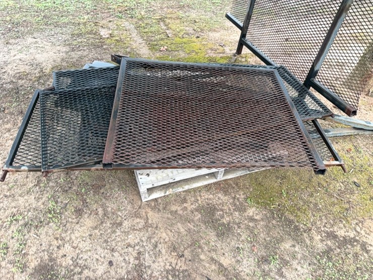 gt-metal-works-tractor-cage-image-20