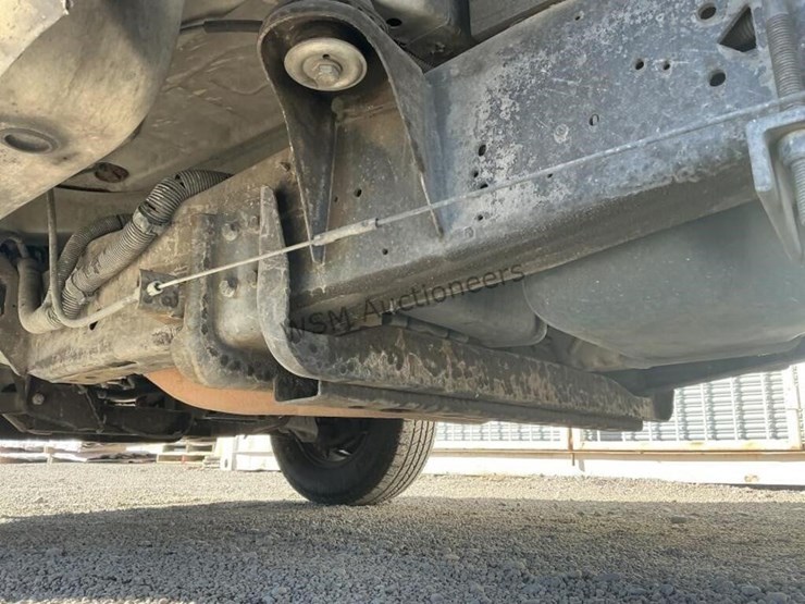 2015-chevrolet-express-3500-image-26