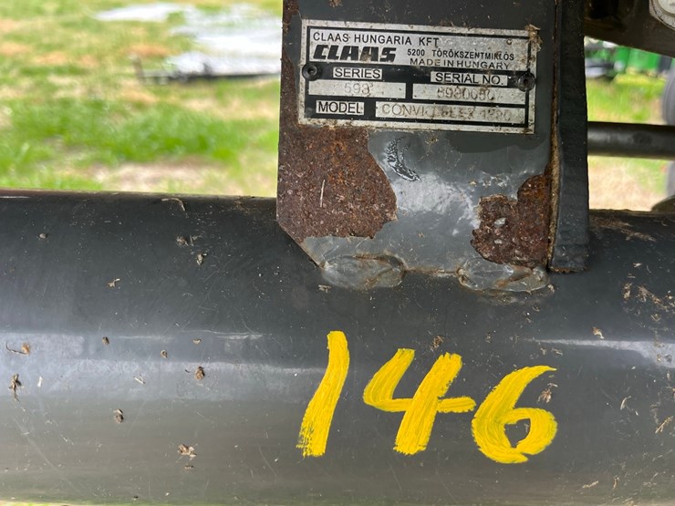 claas-convio-1380-45-draper-head--(-not-the-trailer,-it’s-lot-108)-image-13