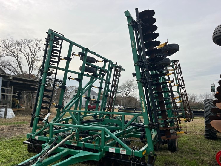 great-plains-diskovator-image-2