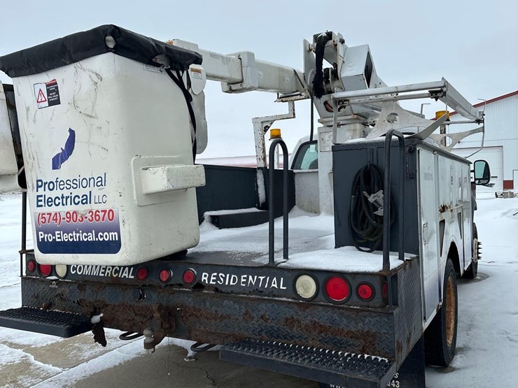 2734---(2006)-e-550-xl-superduty-bucket-truck-(vin#-1fdaf57p86eb82654)-image-14