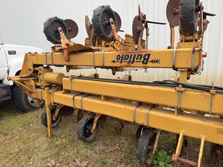 buffalo-6300-image-39