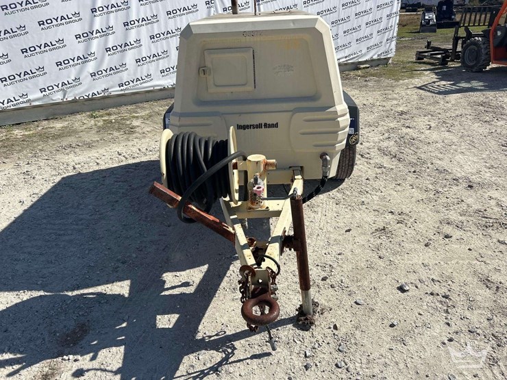 2007-ingersoll-rand-p185-image-16