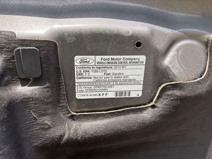 2013-ford-escape-image-10