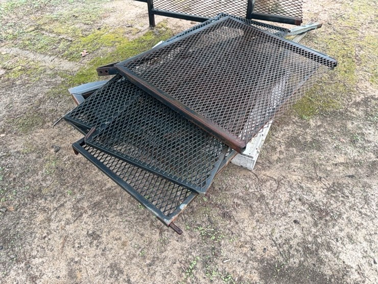 gt-metal-works-tractor-cage-image-17