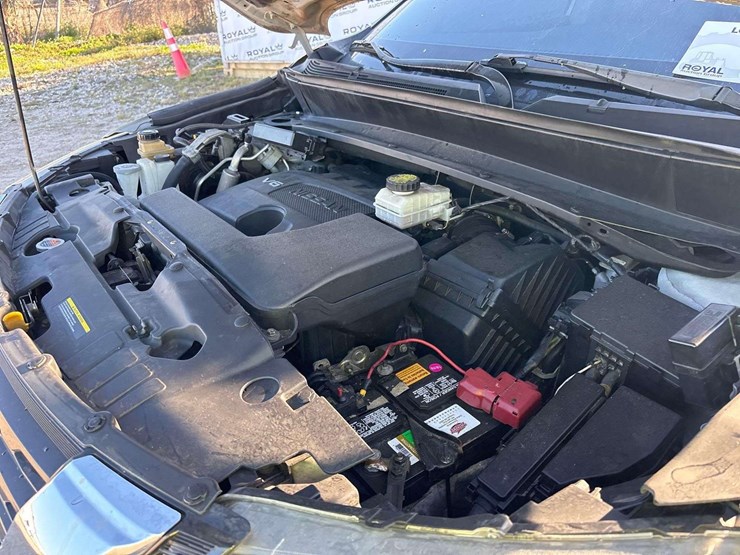 2017-nissan-pathfinder-image-10