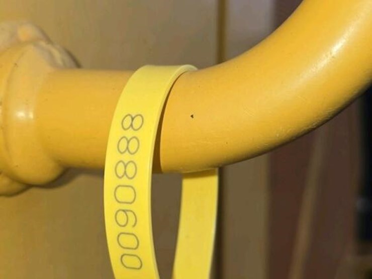 2016-deere-550k-image-33