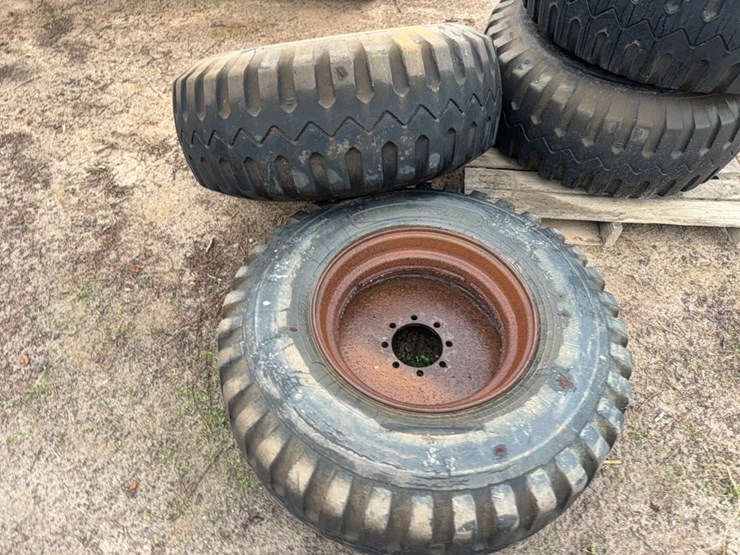 4----mix-brand-tire-with-custom-rims-15-19.5-image-12