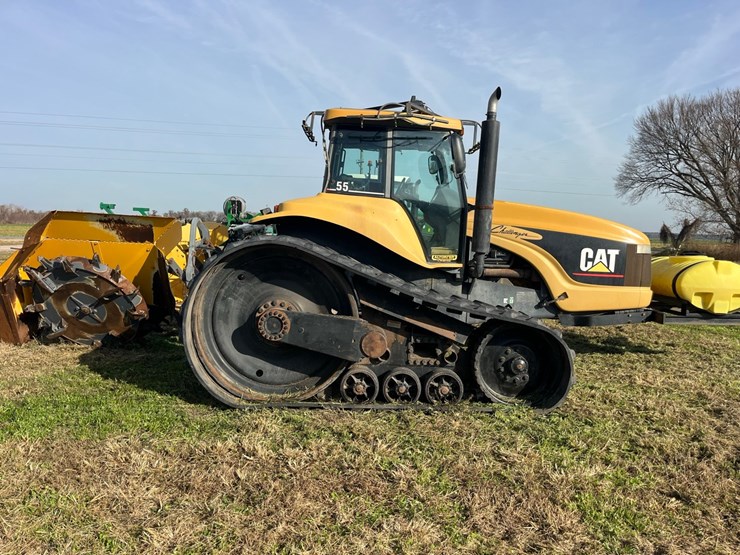 caterpillar-ch55-image-1