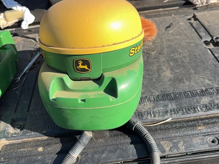 starfire-3000-receiver-with-rtk-radio-image-1