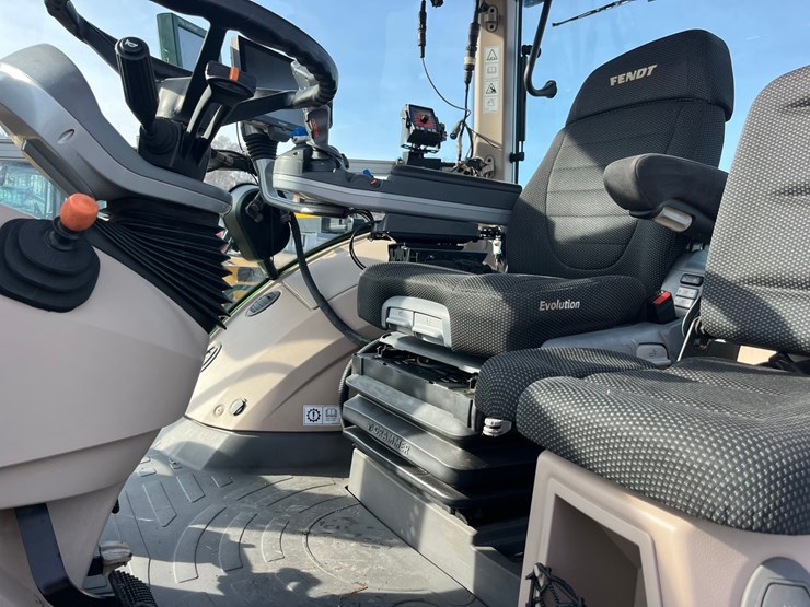 fendt--936-image-18