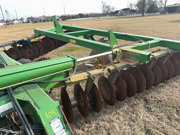 john-deere-637-image-81