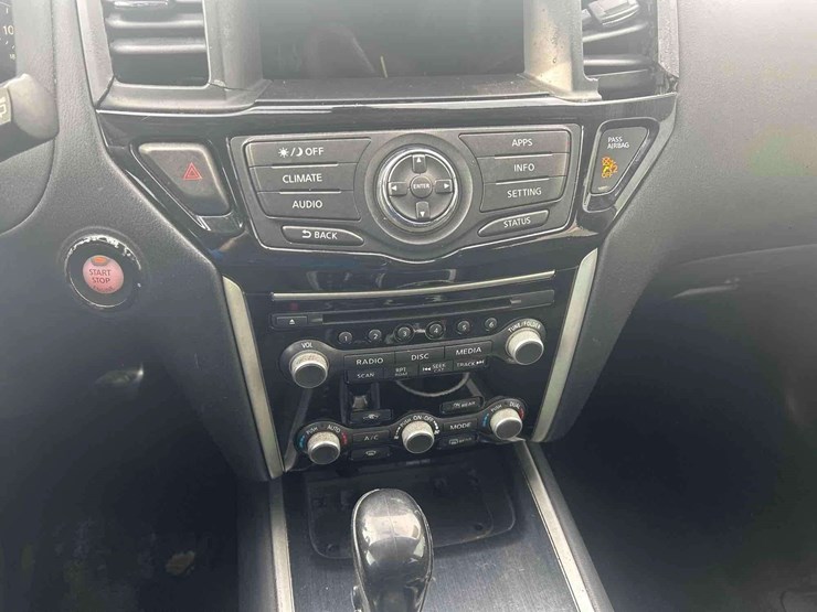 2018-nissan-pathfinder-image-28