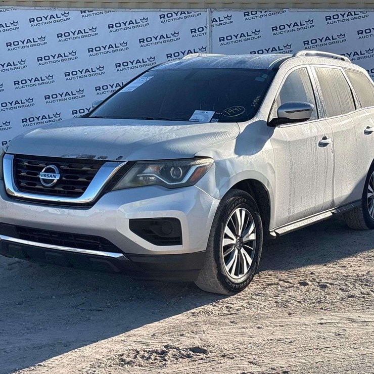 2017 NISSAN PATHFINDER
