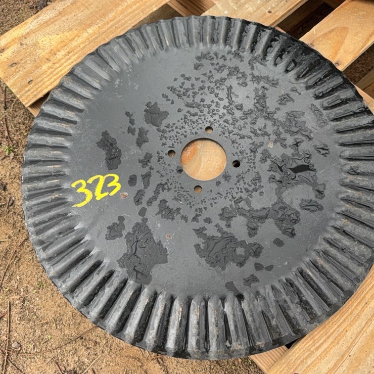 fluted coulter blade - 1