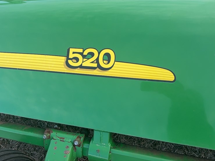 john-deere-520-image-6