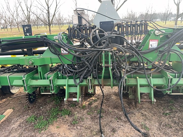 john-deere-1725-image-69