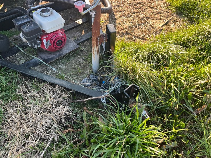 popup-portable-storage-tanks,-2-3000-gal-poly-tanks,-honda-gx160-motor-&pump,-2”-hoses-&-fittings,-almost-new-unit,-call-252-943-4231-for-more-information-image-12