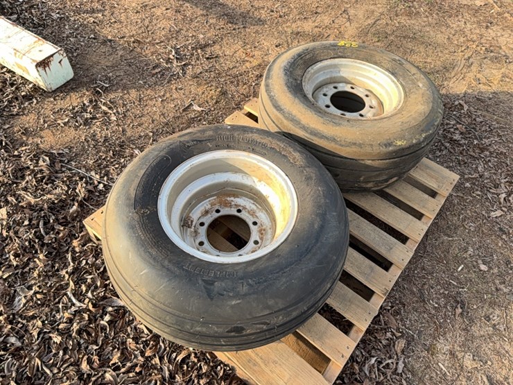 2--12.5-l-–-15-fl-high-floatation-tires-all-rims-(note-one-is-an-fl-and-one-is-an-sl)￼-image-14