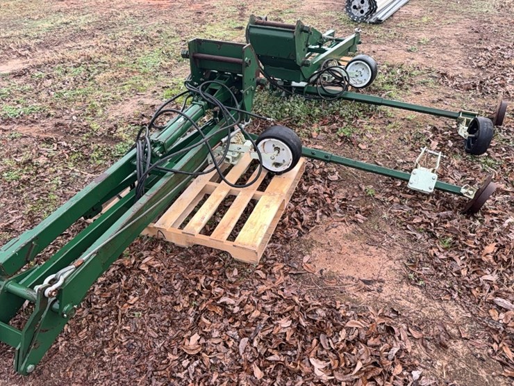 kmc-eight-row-folding-row-markers-image-9