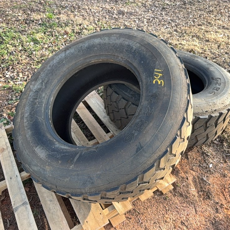 Goodyear 385/65R22.5 G286  tires