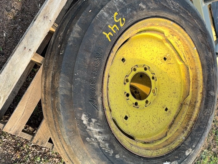 2--9.00–2-4sl-tires-on-rims-image-6