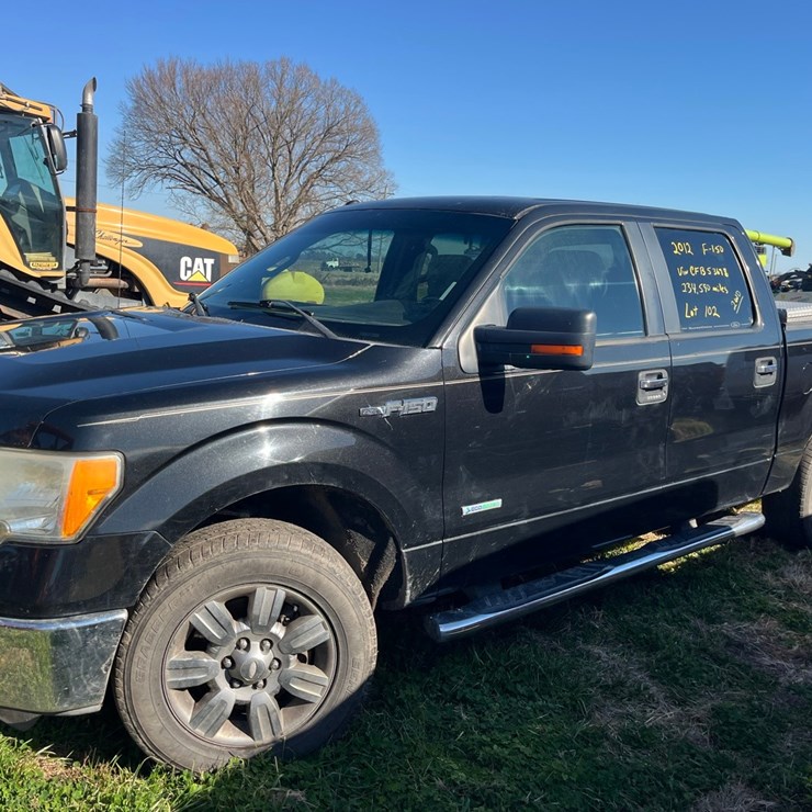 2012 FORD F150