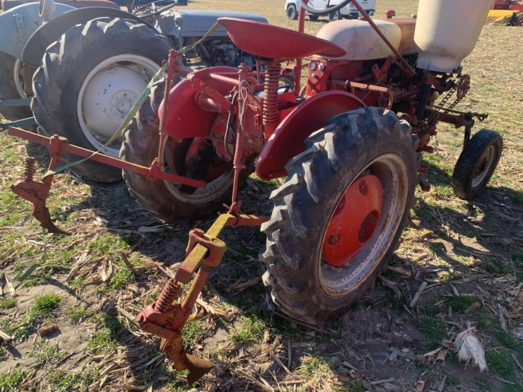 tractor-image-9