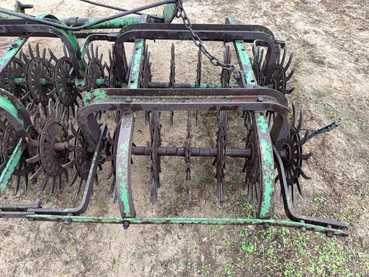 john-deere-3pt.-4-section-rolling-pecker-hoe-approximately-12-ft.-image-15