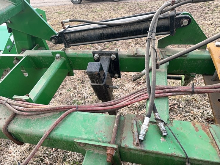 unverferth-ripper-stripper-image-12