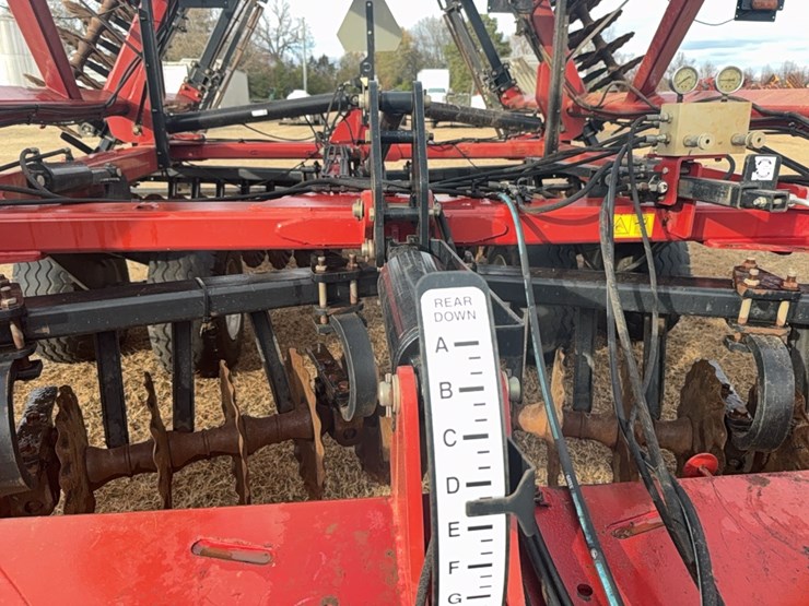 2015-case-ih-2015-image-30