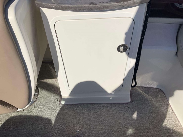 2014-sea-ray-250slx-bowrider-boat-with-t/a-boat-trailer-image-20