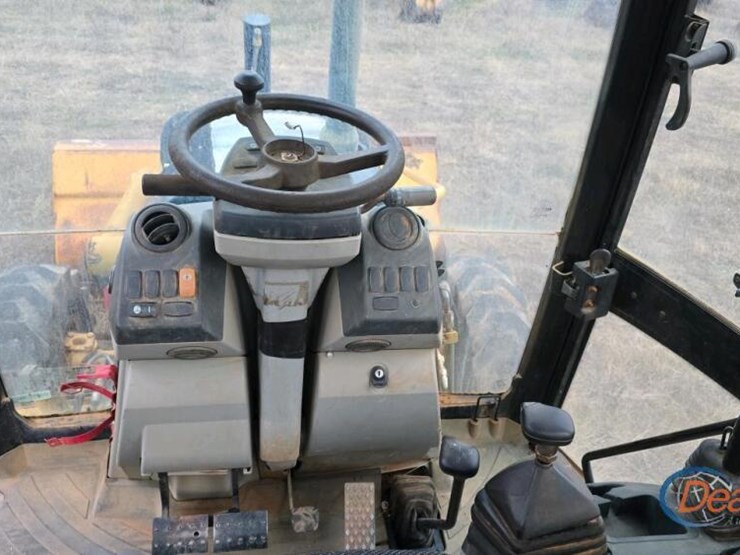 caterpillar-430e-image-23