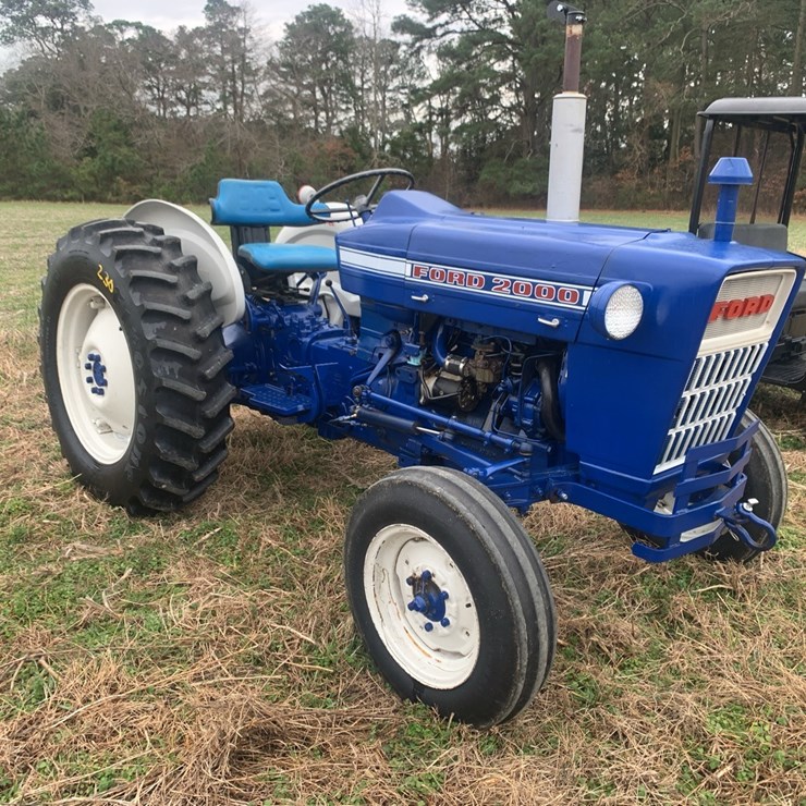 FORD TRACTOR